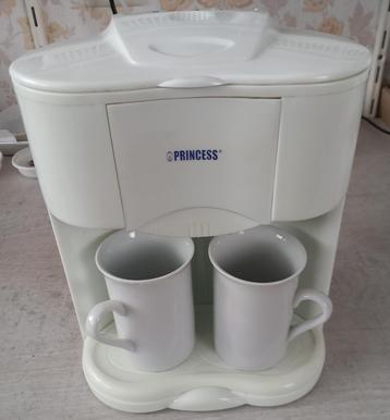 2 kops koffiezetapparaat beschikbaar voor biedingen
