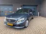 Mercedes-Benz E-Klasse E200 Massage Panorama 360, Auto's, Mercedes-Benz, Achterwielaandrijving, 4 cilinders, Particulier, Zilver of Grijs