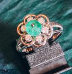 Marguerite ring met smaragd en diamanten, Nieuw, Goud, Goud, Dame