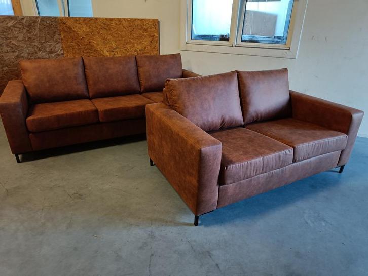 bankstel model Pronto 3-zits + 2-zits voor maar €898,-, Huis en Inrichting, Banken | Bankstellen, Nieuw, Rechte bank, Vierpersoons of meer