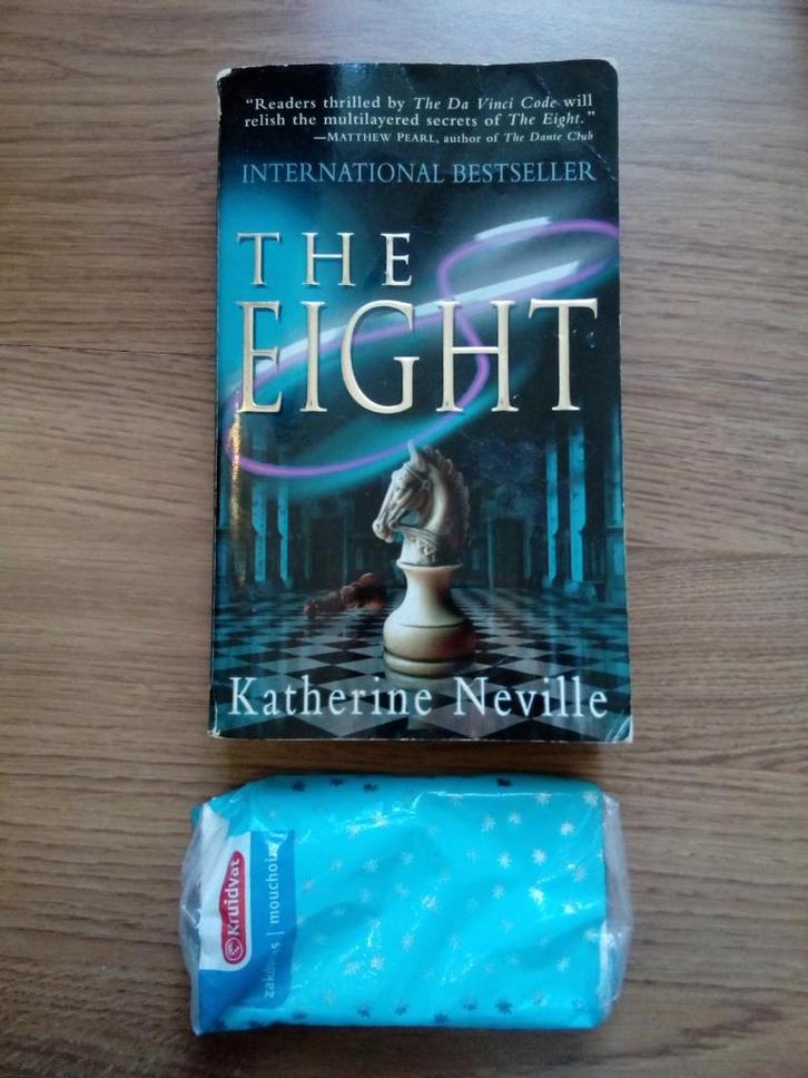 Katherine neville:the eight erg gelezen pocket. Meer engels, Boeken, Avontuur en Actie, Gelezen, Ophalen