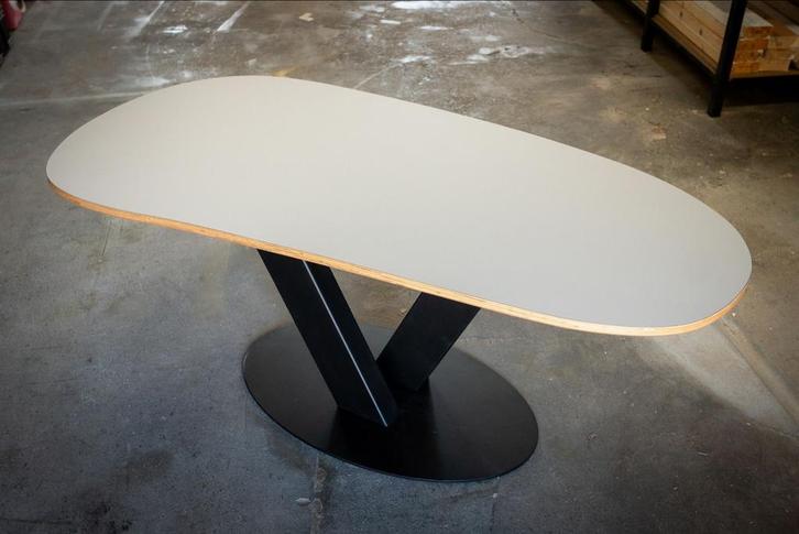 Tafel op Maat - Organische Vorm, Huis en Inrichting, Tafels | Eettafels, Nieuw, 50 tot 100 cm, 200 cm of meer, Ovaal, Ophalen of Verzenden