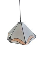 Mooie Tiffany hanglamp
In goede staat
43,5 cm breed, Antiek en Kunst, Ophalen of Verzenden
