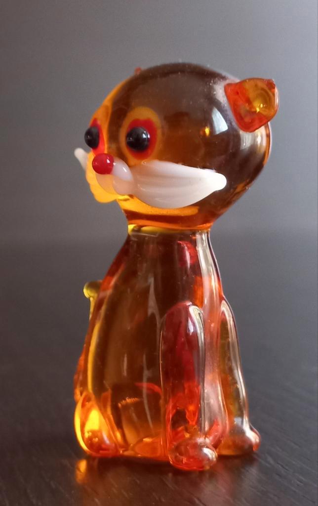 Zeldzame glas beeldje van een kat figuur ca .5 cm hoog, Antiek en Kunst, Antiek | Glas en Kristal, Ophalen of Verzenden