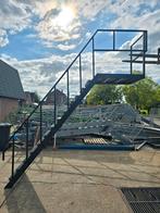 Stalen trap met bordes zwart hoog 2.53mtr nob120, Doe-het-zelf en Verbouw, Ladders en Trappen, Ophalen, Zo goed als nieuw, 2 tot 4 meter