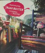 Ikea - Boek 2013 - Van binnen naar buiten, Ikea, Ophalen of Verzenden, Zo goed als nieuw, Interieur en Design