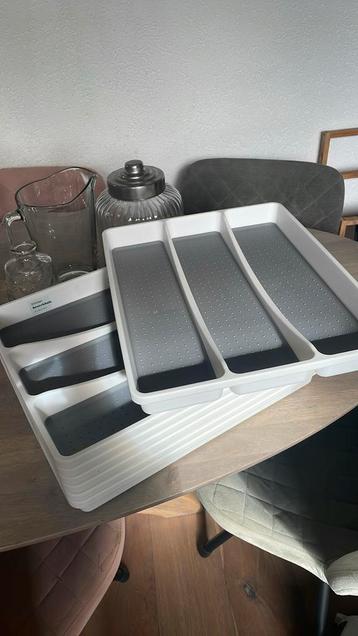 7x Bestekbak blokker ladebak keukenlade bak ladebak beschikbaar voor biedingen
