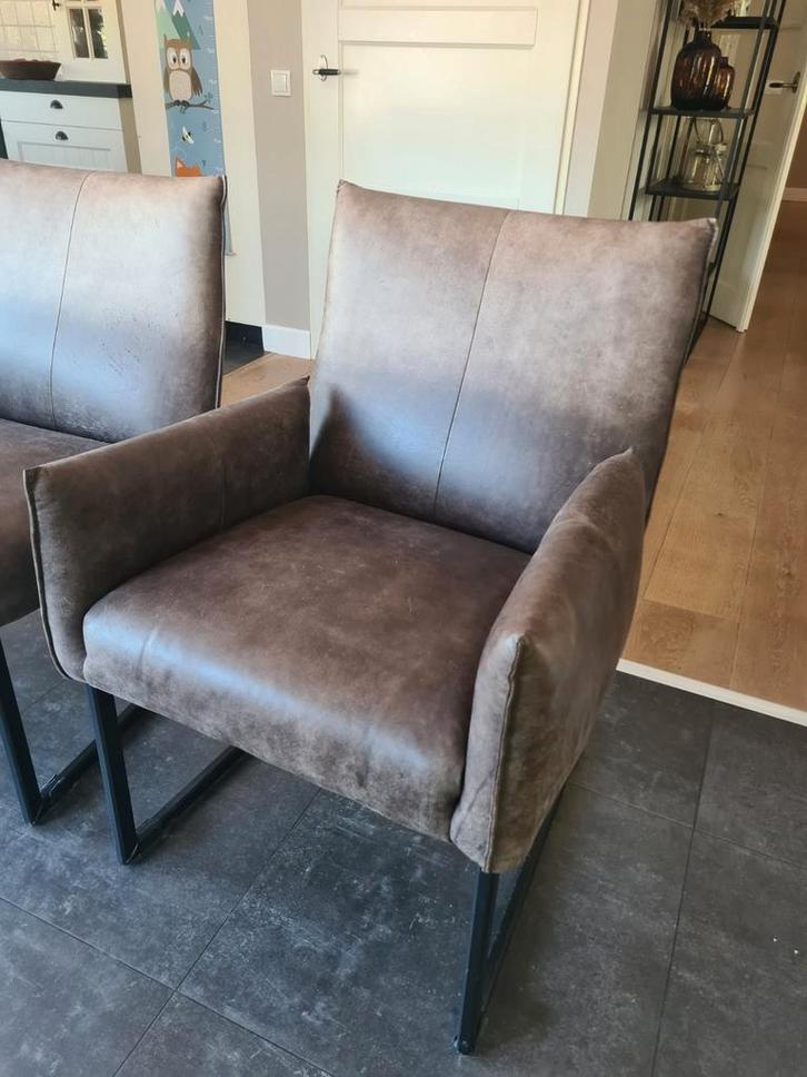 Mooie moderne eetkamerstoelen, super comfortabel, Huis en Inrichting, Stoelen, Gebruikt, Vijf, Zes of meer stoelen, Zwart, Ophalen