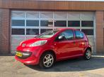 Peugeot 107 1.0 12V 5DR 2007 Rood, Voorwielaandrijving, Stof, Zwart, 4 stoelen