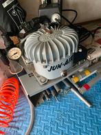 jun air fluisterstille compressor, Ophalen, Gebruikt, 6 tot 10 bar, Minder dan 200 liter/min