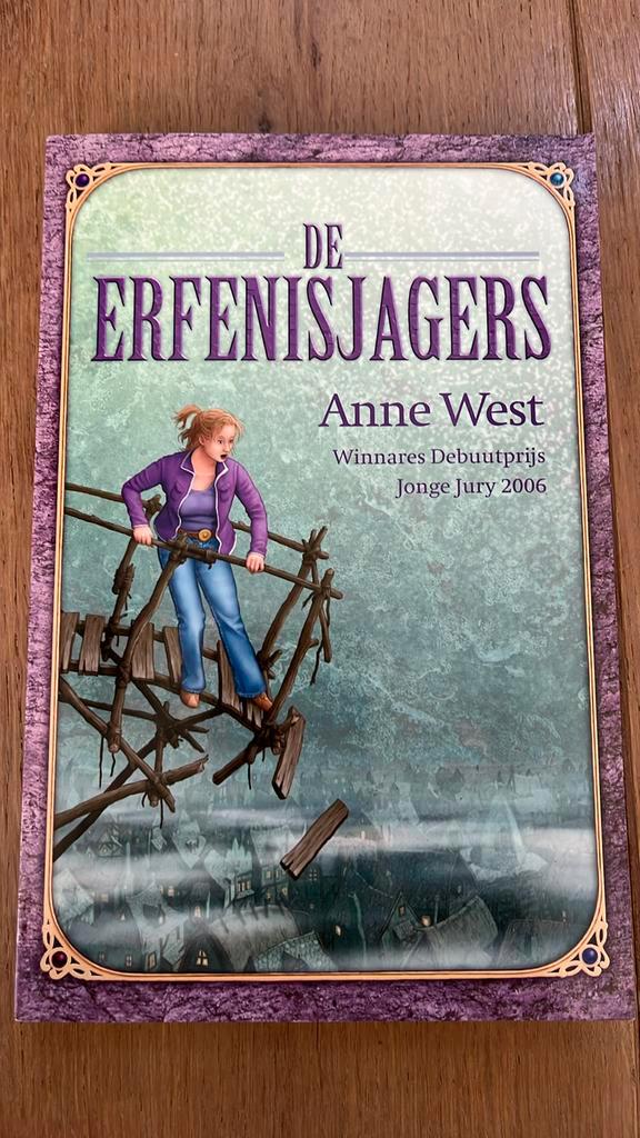 Anne West - de erfenisjagers, Boeken, Kinderboeken | Jeugd | 10 tot 12 jaar, Zo goed als nieuw, Ophalen of Verzenden