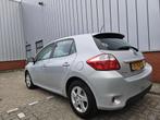 Toyota Auris 1.8 Full Hybrid Limited, 4 cilinders, Origineel Nederlands, Bedrijf, 26 km/l