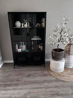 Woood metalen vitrinekast zwart, Ophalen, 50 tot 100 cm, Zo goed als nieuw, Metaal