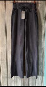 Mi Piace travelstof broek maat XS kleur: donker blauw streep, Kleding | Dames, Mi Piace, Blauw, Nieuw, Ophalen of Verzenden