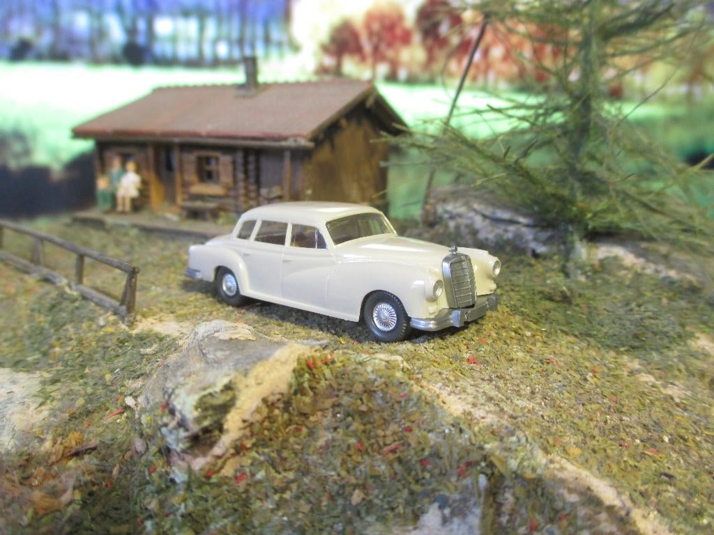 1957 Mercedes Benz W189 300 D Wiking hellelfenbein z. trekh., Ophalen of Verzenden, Gebruikt, Auto, Wiking