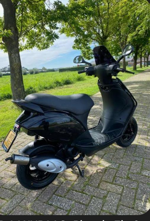 Opzoek naar goedkope 2 takt scooter, Fietsen en Brommers, Scooters | Piaggio, Zo goed als nieuw, Overige modellen, Benzine, Ophalen