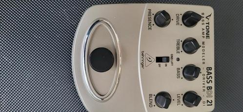 Behringer V-Tone Bass BDI21 Basgitaar Amp Modeler/DI, Muziek en Instrumenten, Effecten, Gebruikt, Distortion, Overdrive of Fuzz