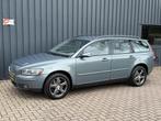 Volvo V50 2.5 T5 AWD Summum YOUNGTIMER!/AUTOMAAT!/APK!/, Auto's, Automaat, 700 kg, Leder en Stof, 2521 cc