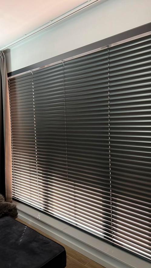 Horizontale aluminium jaloezieën, Huis en Inrichting, Stoffering | Gordijnen en Lamellen, Nieuw, Ophalen