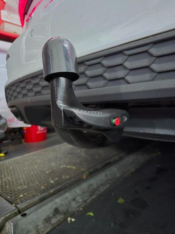Trekhaak inbouw Audi/Volkswagen/Seat/Skoda beschikbaar voor biedingen