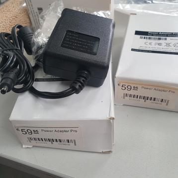 Occipital Power Adapter Pro - Nieuwstaat beschikbaar voor biedingen