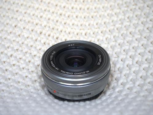Olympus pancake lens 14-42mm f/3.5-5.6 EZ, Audio, Tv en Foto, Fotocamera's Digitaal, Niet werkend, Olympus, Geen optische zoom