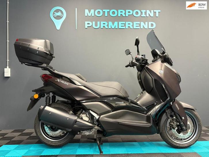 Yamaha XMAX 300 TECH MAX – BTW MOTOR, 2.072 km, topkoffer, Motoren, Motoren | Yamaha, Bedrijf, Scooter, 12 t/m 35 kW, ABS, LED Verlichting
