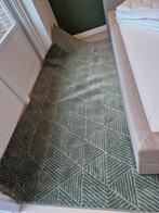 2x groen vloerkleed , 170x230 per kleed., 150 tot 200 cm, 200 cm of meer, Ophalen of Verzenden, Rechthoekig