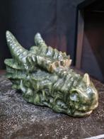 Grote draak van jade, serpentijn, Verzamelen, Mineralen en Fossielen, Ophalen of Verzenden, Mineraal