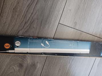 Nieuw! Lichtstrip onder een kastje  beschikbaar voor biedingen