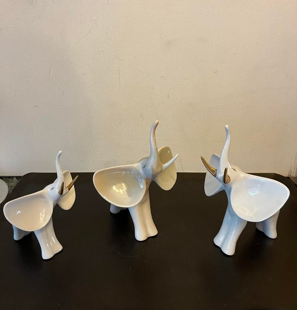 Vintage porseleinen olifanten trio, hollohaza, Antiek en Kunst, Antiek | Porselein, Ophalen of Verzenden