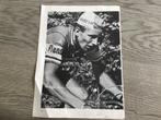 Foto Joop Zoetemelk en Eddy Merckx, Verzamelen, Ophalen of Verzenden, Gebruikt, Overige sporten, Poster, Plaatje of Sticker