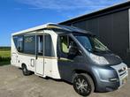 Bürstner Fifty Five Queensbed Trekhaak Nieuwe koppe, Caravans en Kamperen, Campers, Ringverwarming, Buitenlamp, Tot en met 2, Bedrijf