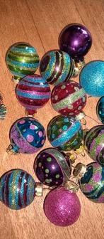 Gekleurde kerstballen, Diversen, Kerst, Ophalen
