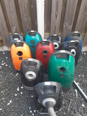 Miele stofzuigers met mankement ,(9 stuks ) beschikbaar voor biedingen