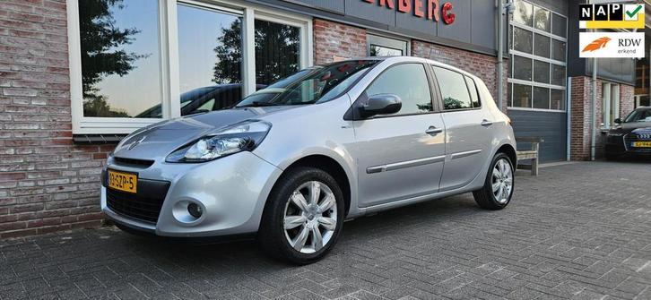 Renault Clio 1.6 Night & Day Automaat! Airco/Clima! Cruise C, Auto's, Renault, Bedrijf, Te koop, Clio, ABS, Airbags, Airconditioning