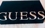Originele Guess sjaaltje voor dames silk helenaal nieuw!, Ophalen of Verzenden, Nieuw, Overige materialen, Guess