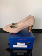 Vivian Ray dames pumps leer suède beige maat 37 NIEUW, Ophalen, Beige, Nieuw, Pumps