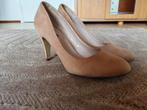 elegante hoge hakken pumps. Maat 39, Kleding | Dames, Schoenen, Gedragen, Ophalen of Verzenden