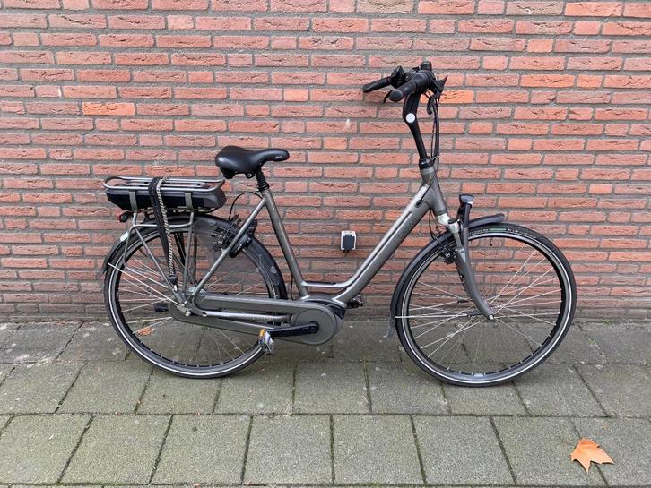 Batavus Wayz E-go met 500wh accu, Fietsen en Brommers, Fietsen | Dames | Damesfietsen, Gebruikt, Batavus, Versnellingen, 56 cm of meer