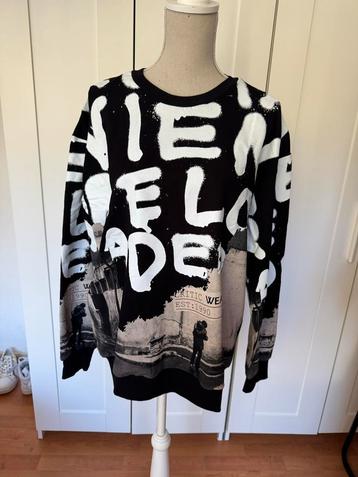 Zwarte trui met print, maat XL, nieuw! Unisex trui beschikbaar voor biedingen