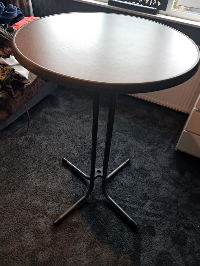 Statafel kan ook voor buiten kleinere diameter dan gewoon., Ophalen of Verzenden