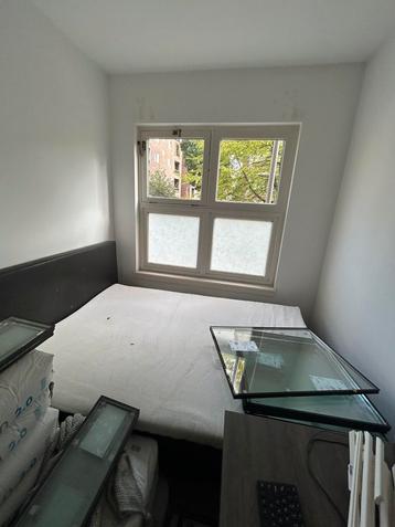 Tweepersoons bed (140x200) - gratis afhalen