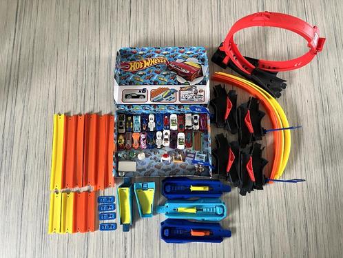 Hotwheels set met oa. 22 auto's, Kinderen en Baby's, Speelgoed | Speelgoedvoertuigen, Gebruikt, Ophalen of Verzenden