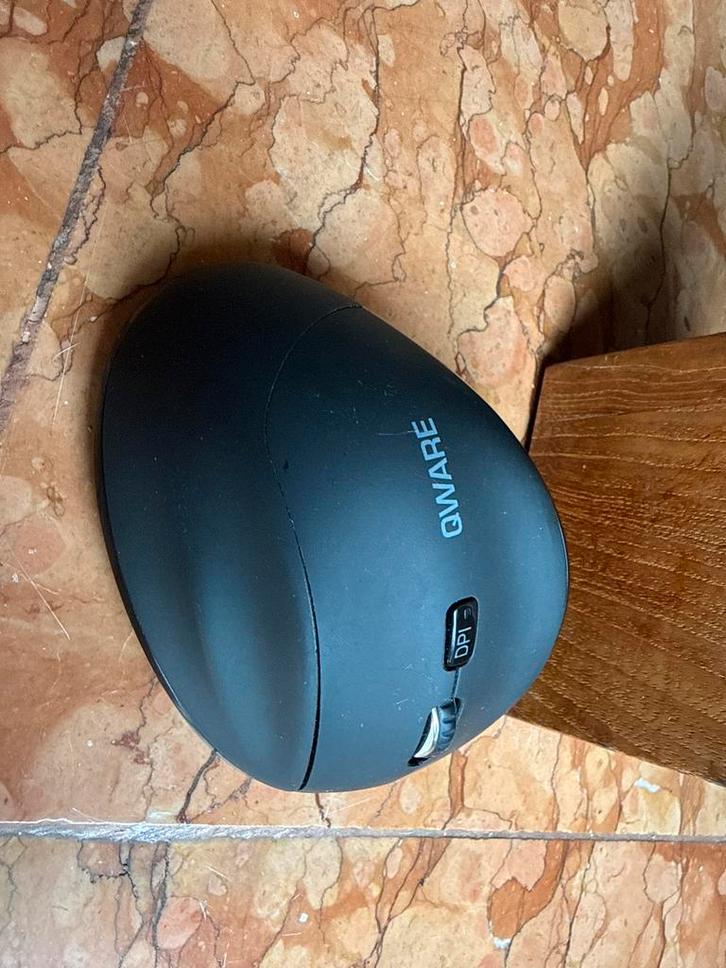 QWARE Lincoln Draadloze Muis - Zo Goed Als Nieuw, Computers en Software, Muizen, Zo goed als nieuw, Muis, Rechtshandig, Draadloos