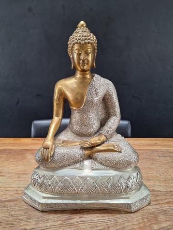 div. vintage antieke boeddha beelden buddha beeldje  beschikbaar voor biedingen