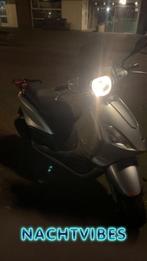 Piaggio fly, Fietsen en Brommers, Scooters | Piaggio, Gebruikt, Maximaal 45 km/u, Ophalen of Verzenden, Fly