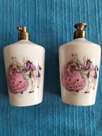 Parfumflesjes  porcelein met afbeelding dame heer koper dop, Antiek en Kunst, Curiosa en Brocante, Ophalen of Verzenden