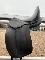 Edix tudor 17,5 inch dressuurzadel, Dieren en Toebehoren, Ophalen of Verzenden, Zo goed als nieuw, Dressuur