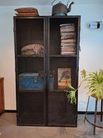 Robuuste ijzeren kast, Huis en Inrichting, Kasten | Vitrinekasten, Ophalen, 25 tot 50 cm, 200 cm of meer